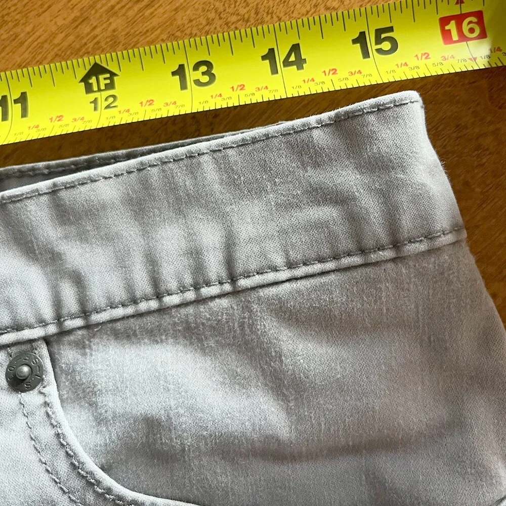 Levi's light gray 511 Slim jeans 18 29x29